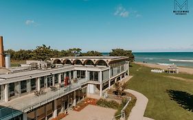 Illinois Beach Hotel